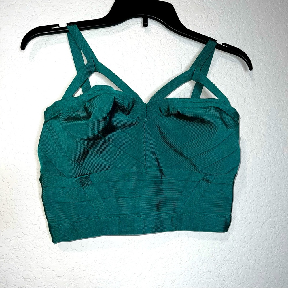 Bebe cutout knit crop top
